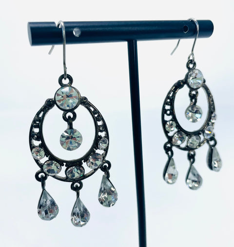 Glamour Tear Drops